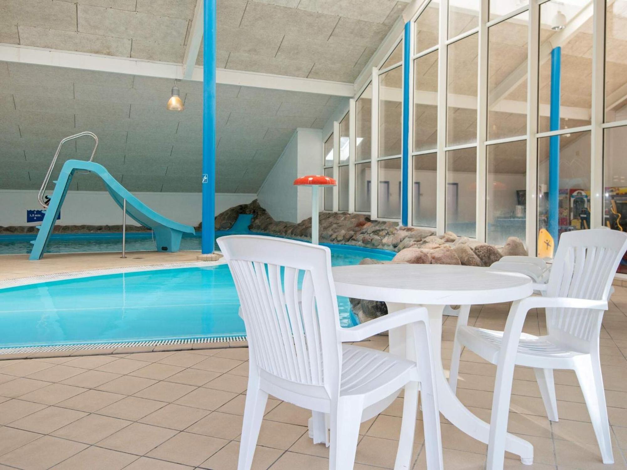 6 Person Holiday Home On A Holiday Park In Hemmet Esterno foto