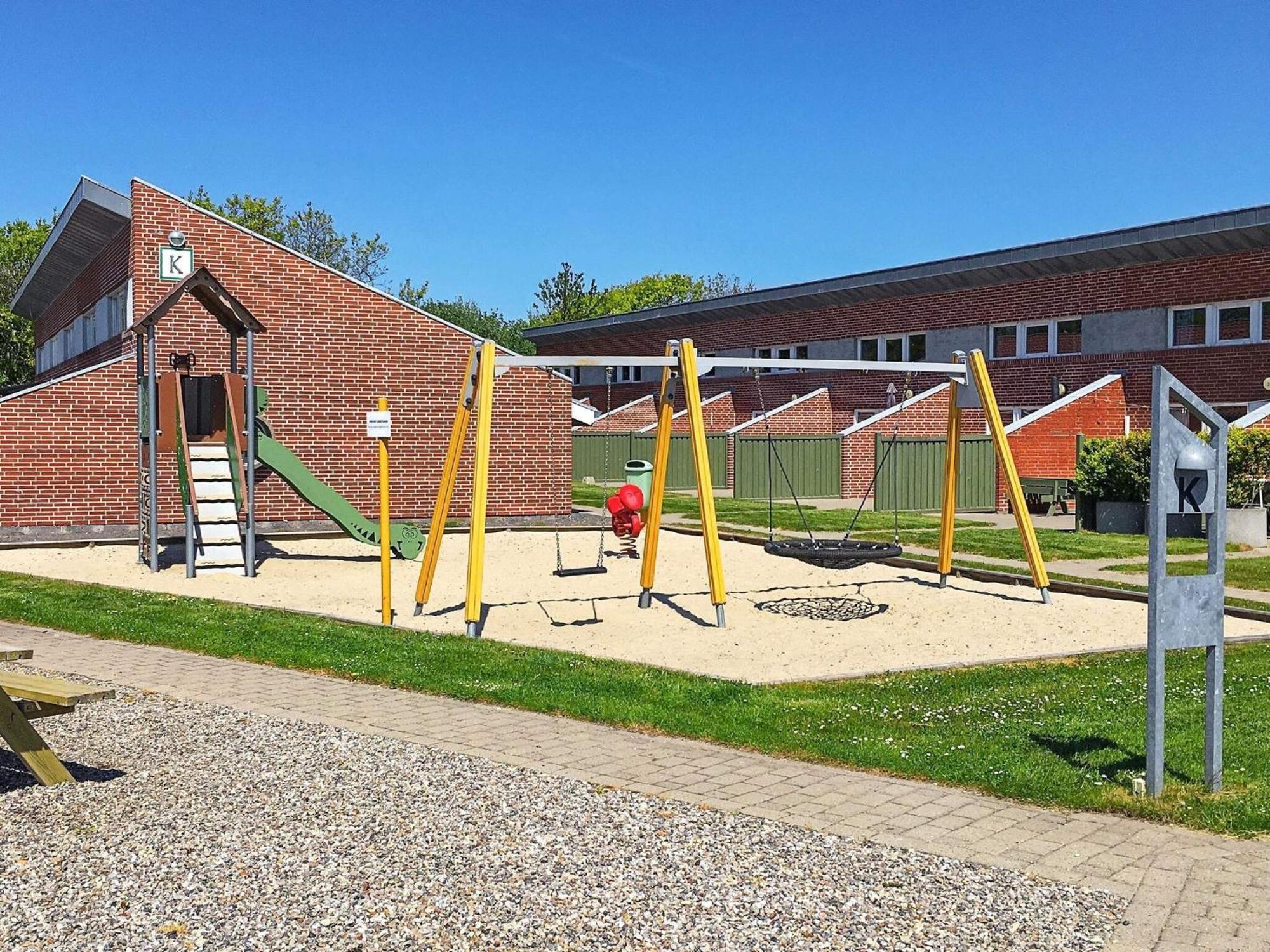 6 Person Holiday Home On A Holiday Park In Hemmet Esterno foto